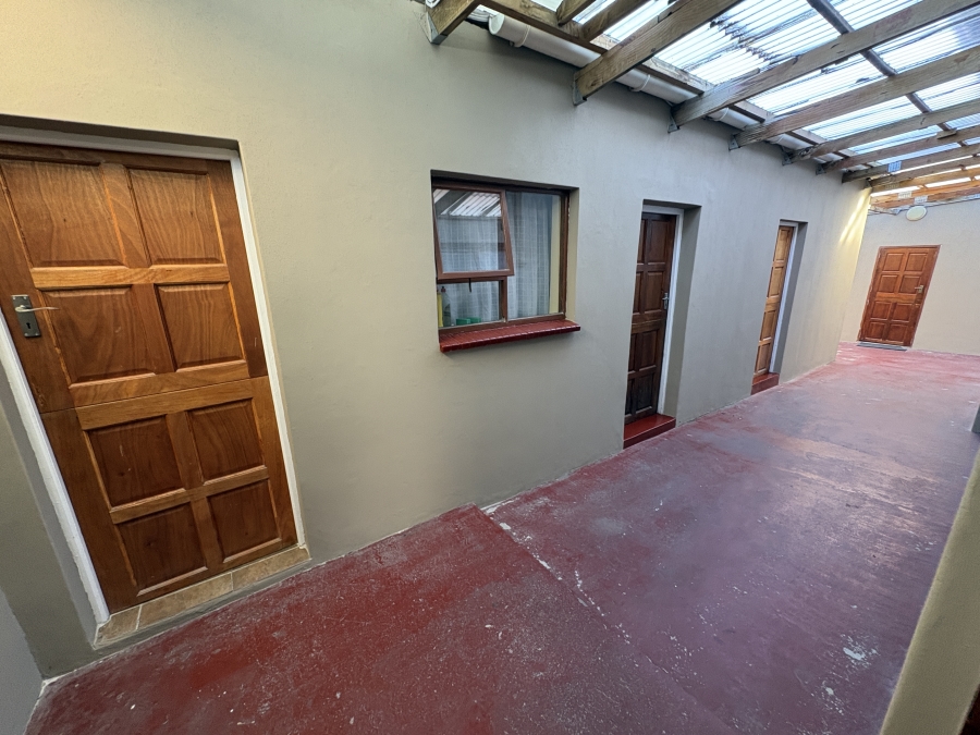 3 Bedroom Property for Sale in Cambridge Eastern Cape